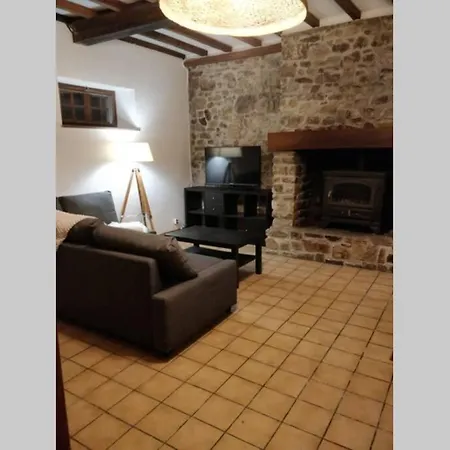 Le Portail Du Mont Montpinchon